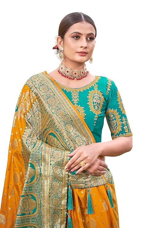 Jacquard Work Woven Saree with Unstitch Blouse Piece